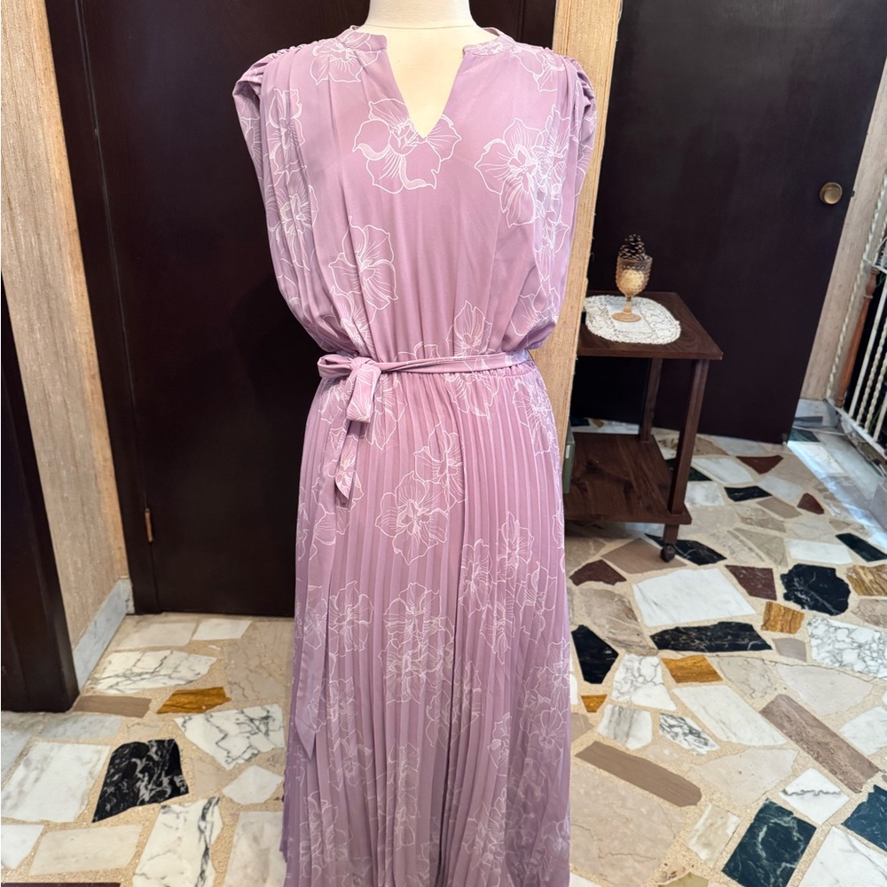 Suzy Shier Lilac Floral Maxi Dress